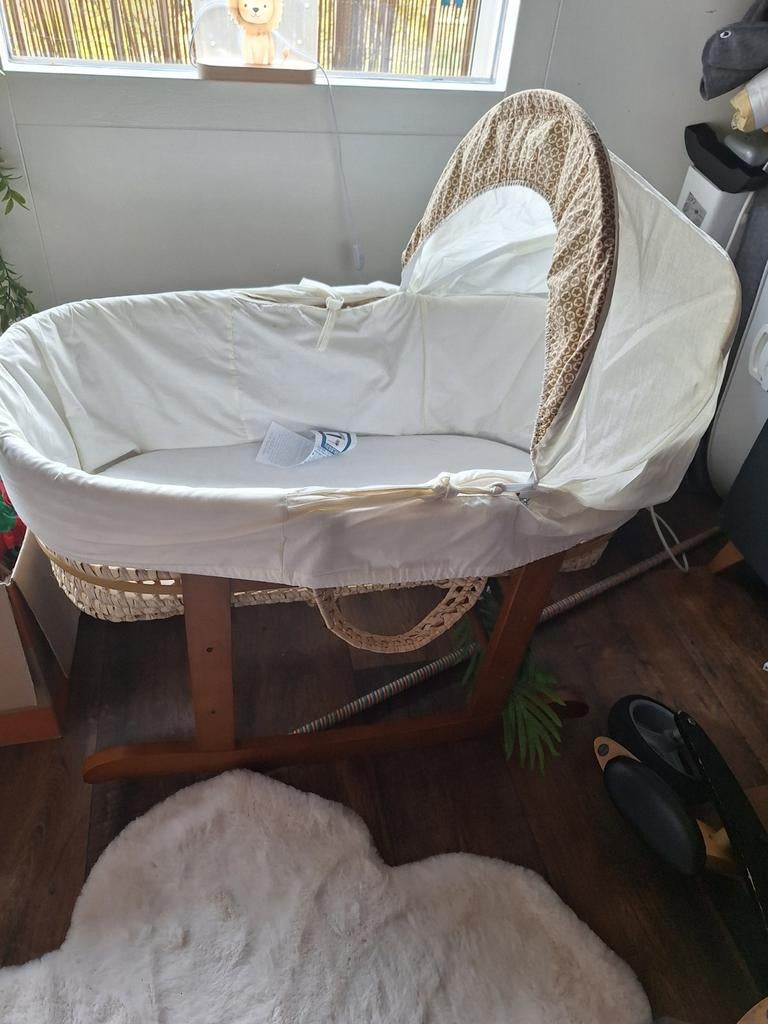 Vintage wieg baby, Kinderen en Baby's, Babywiegjes en Ledikanten, Ophalen of Verzenden, Gebruikt, Wieg