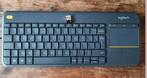 Logitech k400 plus  toetsenbord met mousepad, Computers en Software, Toetsenborden, Ophalen of Verzenden