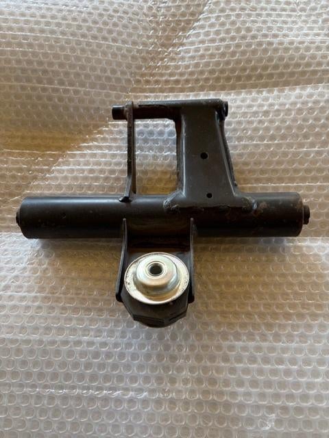 Vespa Sprint / Primavera E4 en E5 subframe, Motoren, Ophalen