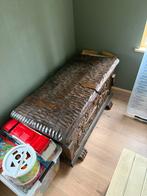 Antieke Dekenkist met Rijkelijk Snijwerk, Ophalen, Gebruikt, 100 tot 150 cm, 50 tot 75 cm