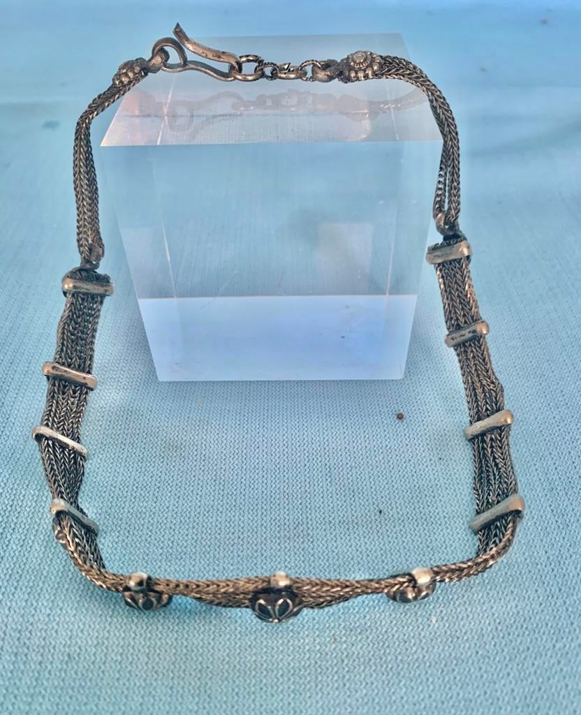 India hals ketting zilver kleurig 43 cm lang, Ophalen of Verzenden, Zilver, Overige materialen
