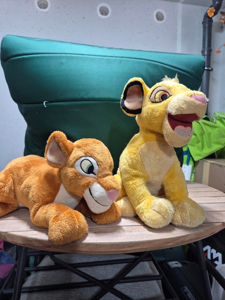 Disney Nala en Simba knuffels - 30cm - Goede staat, Disney, Ophalen of Verzenden, Middelgroot (20 tot 80 cm), Meerkleurig