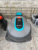 Gardena robotmaaier Sileno city inclusief garage., Ophalen, Gebruikt, 20 tot 25 cm