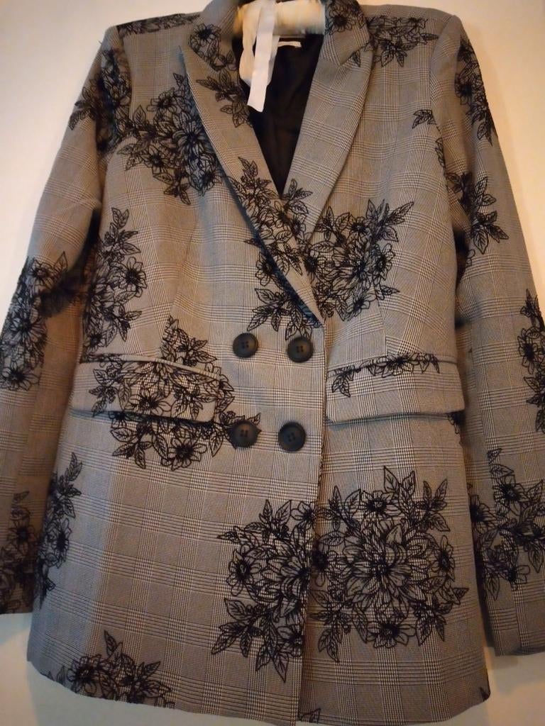 Stijlvol blazer jasje met bloemenprint Distrikt maat XS, Kleding | Dames, The Sting, Ophalen of Verzenden, Zo goed als nieuw, Jasje