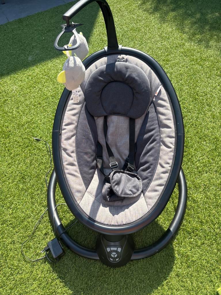 Elektrische wipstoel met zijwaartse schommelbeweging, Kinderen en Baby's, Wipstoeltjes, Wipstoel, Ophalen, Overige merken, Met gordel(s) of riempje(s)