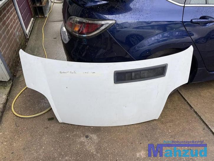 Renault trafic wit motorkap 2001 - heden, Auto-onderdelen, Carrosserie en Plaatwerk, Motorkap, Renault, Gebruikt, Ophalen of Verzenden
