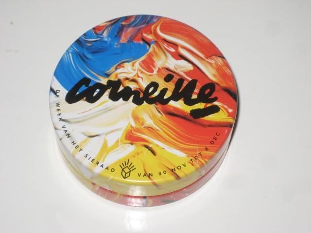 Corneille broche zilver in orgineel blikje, Ophalen of Verzenden, Zo goed als nieuw, Overige kleuren, Overige materialen