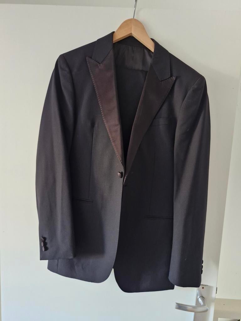 Prachtige smoking - Alveare - maat 46, Kleding | Heren, Kostuums en Colberts, Ophalen of Verzenden, Zo goed als nieuw, Maat 46 (S) of kleiner