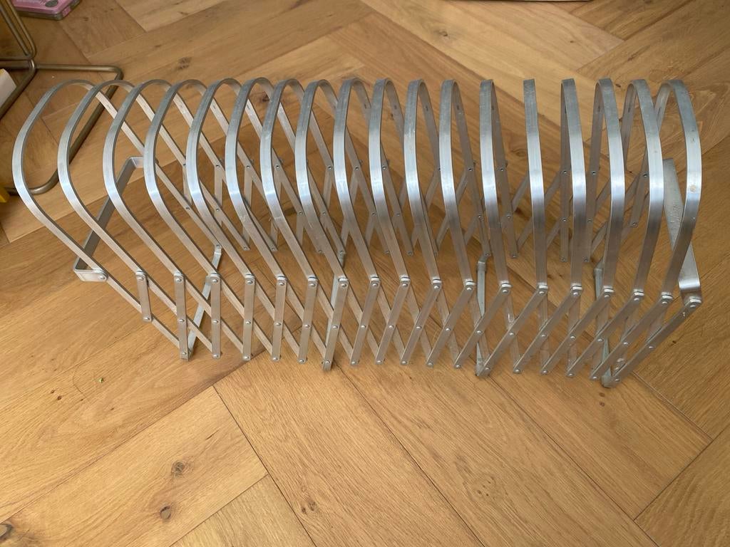 Uitschuifbaar tijdschriftenrek Collator, Ophalen of Verzenden, Gebruikt