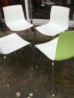 Vintage eetkamer stoelen(Arper) 4 st. verschillende kleuren., Huis en Inrichting, Stoelen, Ophalen