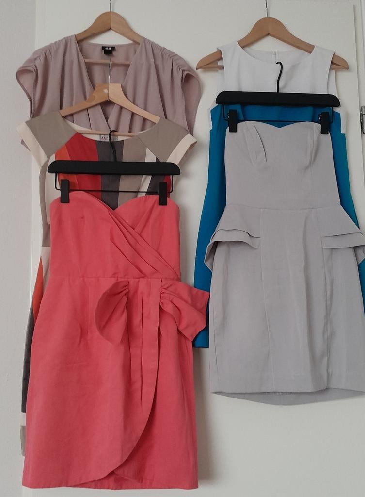 Partij dames jurken .Maat XS en S, Ophalen of Verzenden, Zo goed als nieuw, Maat 34 (XS) of kleiner
