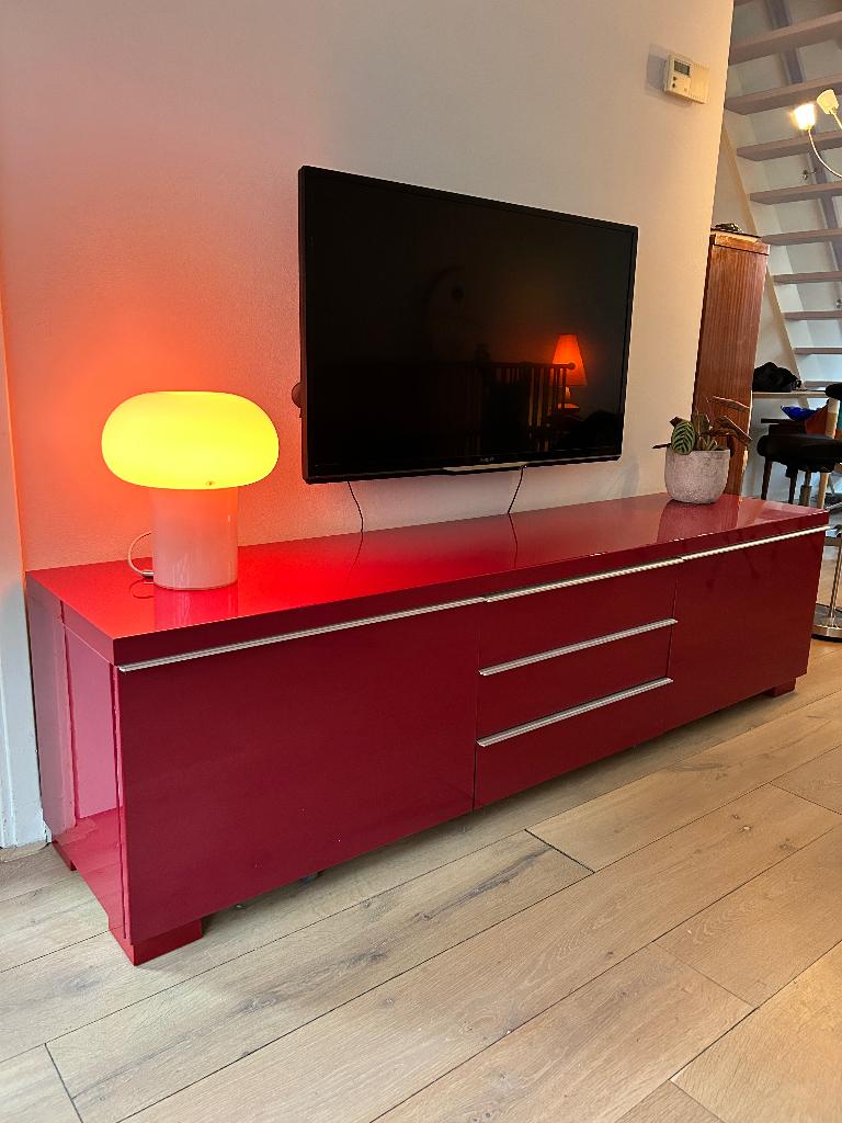 Ikea Bestå Tv meubel - Hooglans rood, Gebruikt, Space age, Modern, Kleurrijk, 150 tot 200 cm, Ophalen of Verzenden