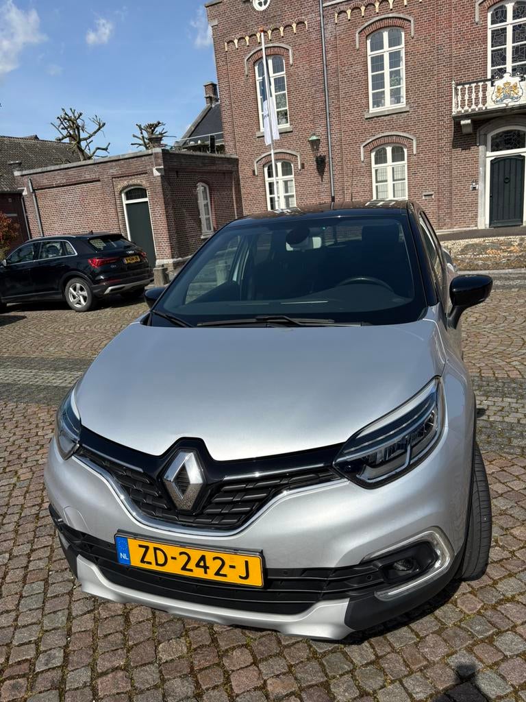 Renault Captur TCe 150pk EDC GPF 2019 Grijs, Auto's, Renault, Euro 6, 4 cilinders, Origineel Nederlands, 1200 kg