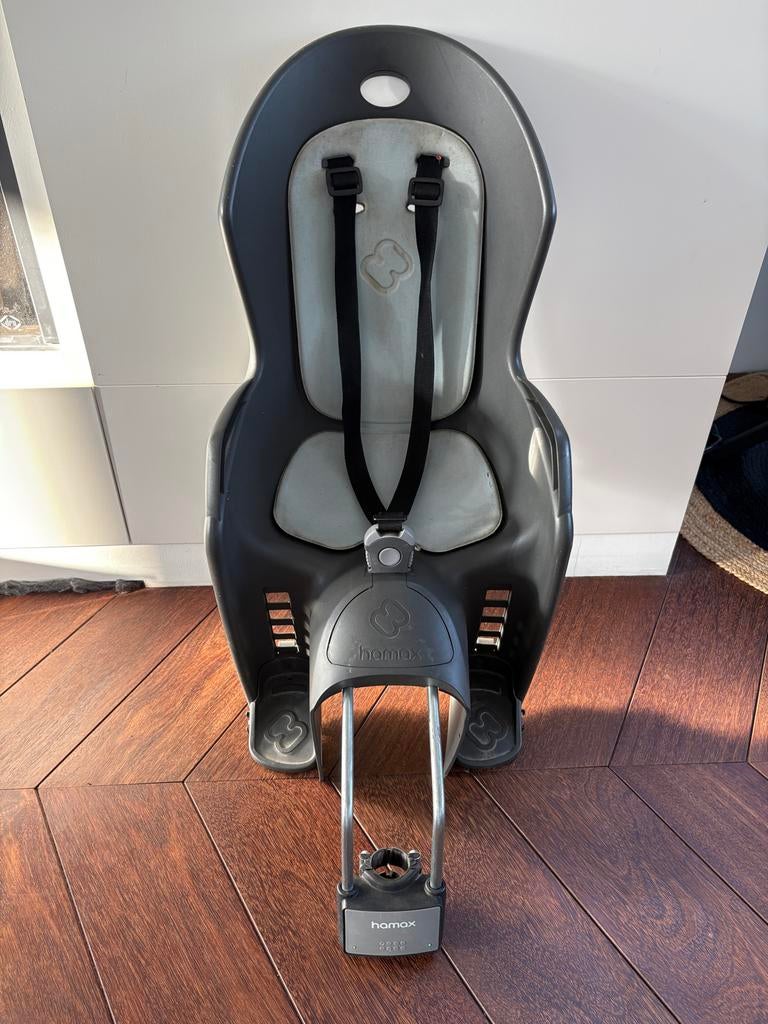 Hamax Fietszitje Achter - Grijs/Zwart kinderzitje, Ophalen of Verzenden, 9 t/m 18 kg, Achterzitje, Voetsteuntjes