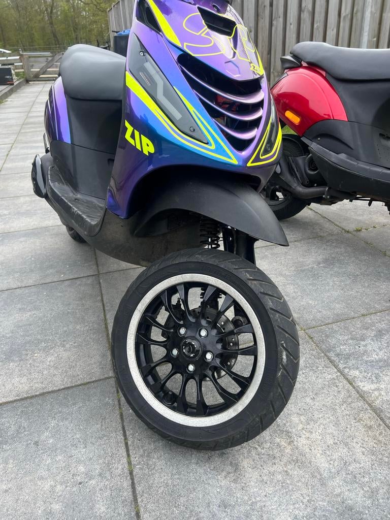 Vespa Sprint Wiel 12 inch, Fietsen en Brommers, Brommeronderdelen | Scooters, Ophalen of Verzenden, Gebruikt, Overige typen, Vespa