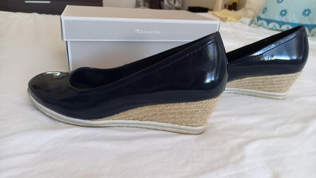 Tamaris pumps met sleehak, Ophalen, Gedragen, Blauw