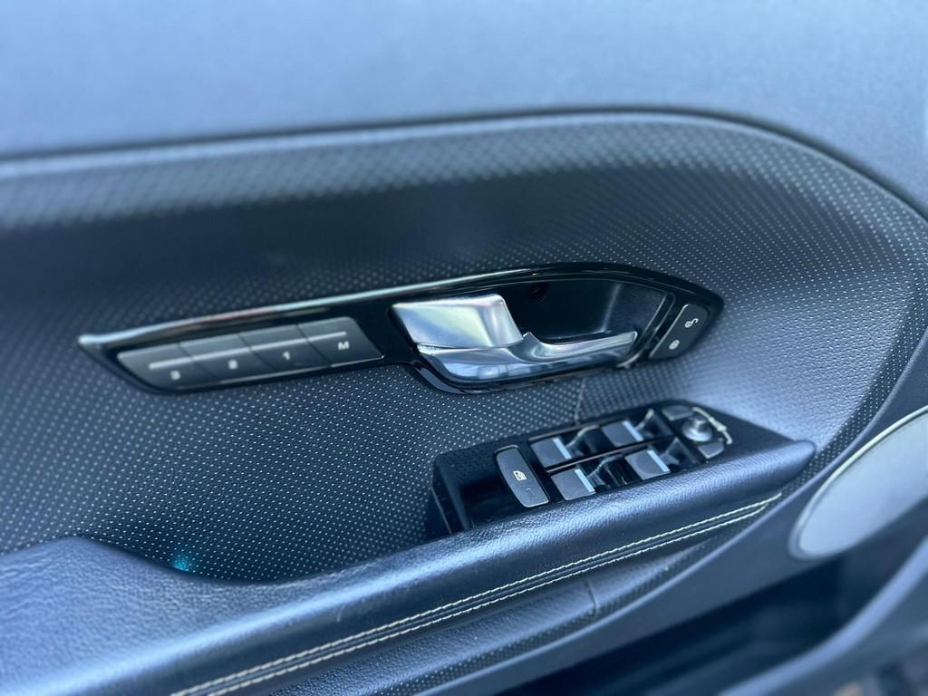 Land Rover Range Rover Evoque 2.0 Si 4WD 241PK | Automaat |, Automaat, Euro 5, Zwart, Bi-Xenon koplampen