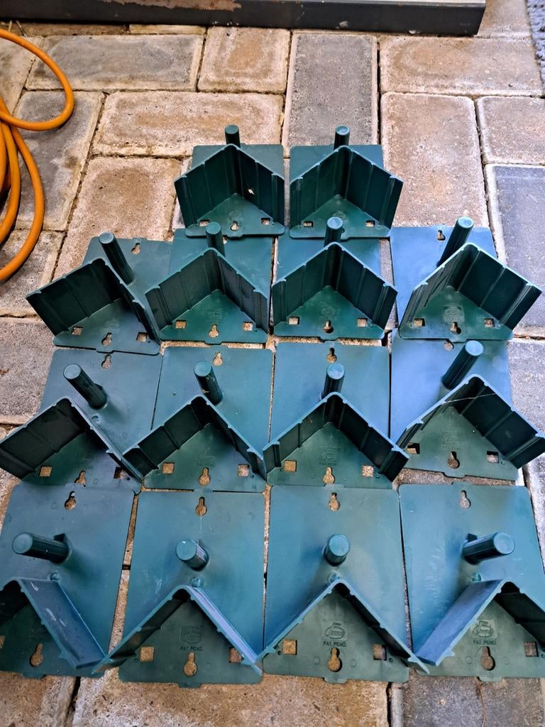 Vogelzit stok 14 x, Ophalen, Zo goed als nieuw, Kooi-accessoires
