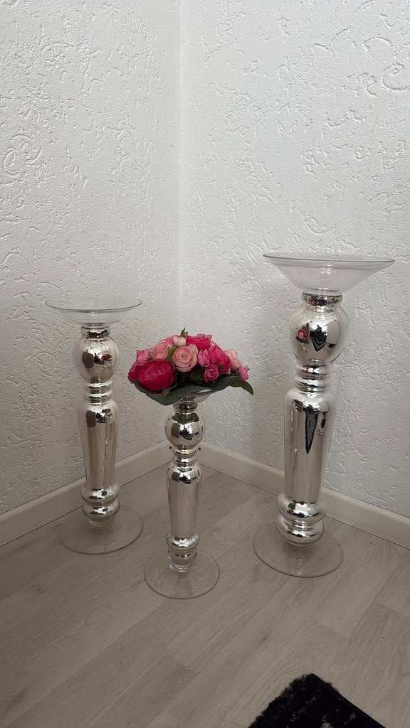 3 leuke vazen - zilverkleur Te koop! Kwikzilver kandelaar, Ophalen of Verzenden, Zo goed als nieuw, Overige materialen, Minder dan 25 cm