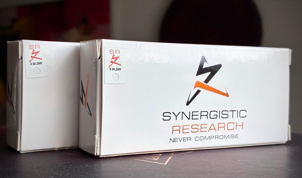 Synergistic Research Orange fuse voor audio, 5A-250V Traag, Ophalen of Verzenden, Nieuw