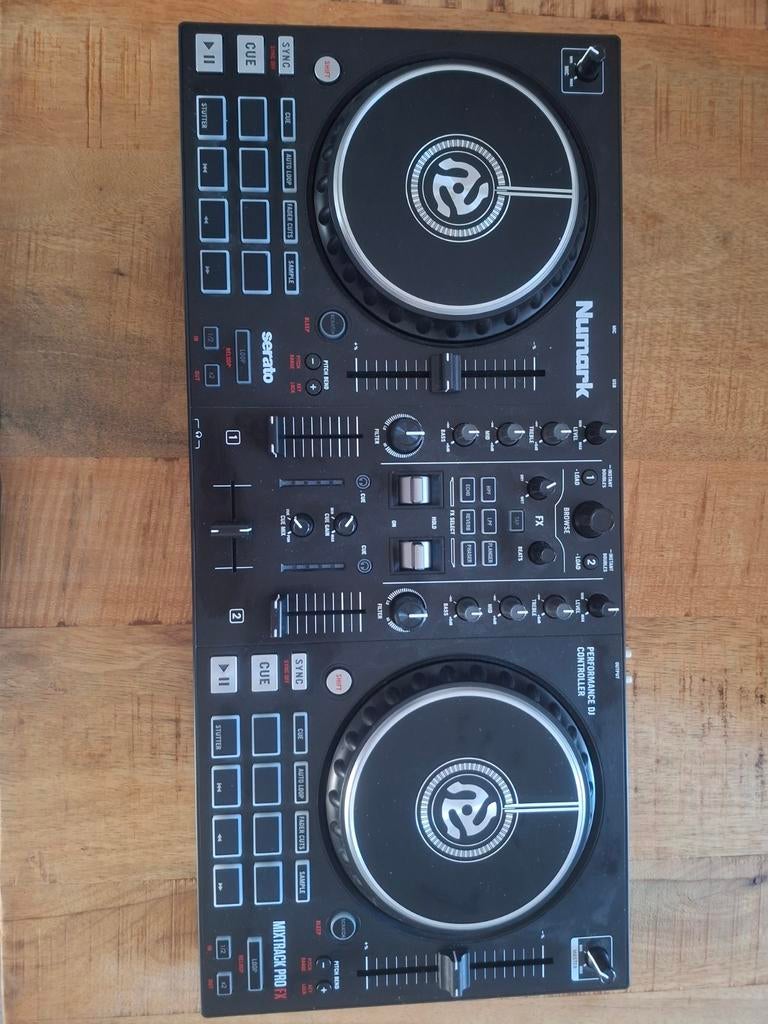 Numark DJ Draaitafel - Performance DJ Controller, Muziek en Instrumenten, Dj-sets en Draaitafels, Ophalen, Zo goed als nieuw, Draaitafel
