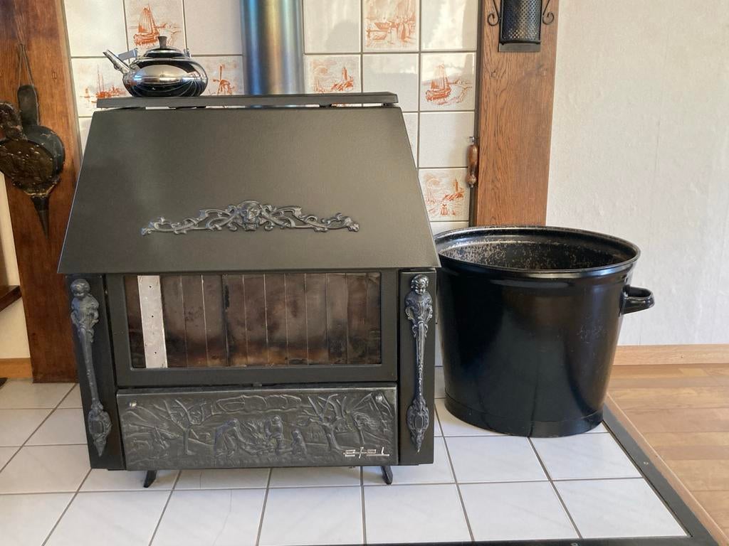 Etel houtkachel - Vrijstaand met sierlijke details, Huis en Inrichting, Kachels, Ophalen, Gebruikt, Houtkachel, Vrijstaand