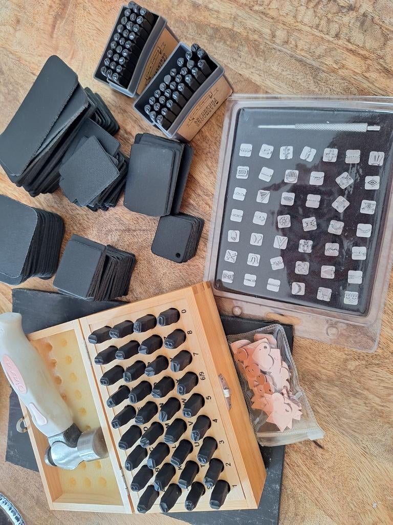 Slagstempel set, Ophalen, Zo goed als nieuw