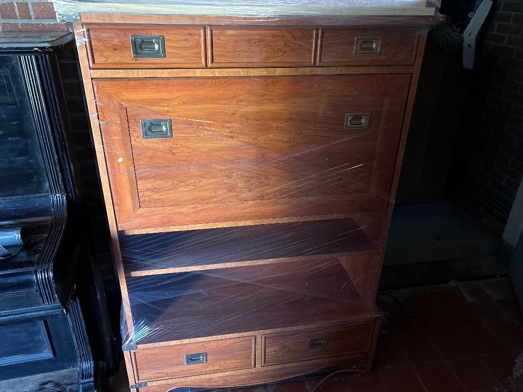 Campaign Style Opmaakkast  Messing Beslag, Ophalen, Gebruikt, Met klep(pen), 100 tot 150 cm