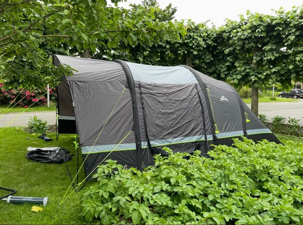 Obelink Opblaastent - Slechts 1 zomer gebruikt, Caravans en Kamperen, Tenten, Ophalen, Zo goed als nieuw, Tot en met 4