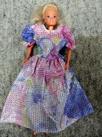 Barbie met baljurk, Ophalen of Verzenden, Zo goed als nieuw, Barbie