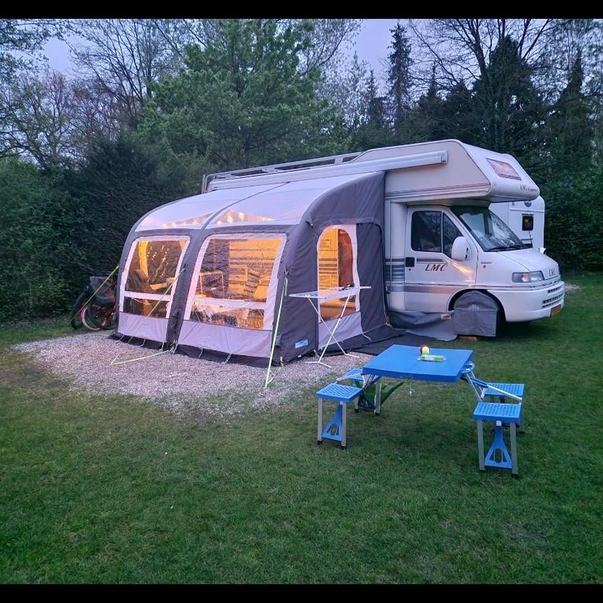Kampa Rally Air 390 voortent met originele bijzettent, Ophalen