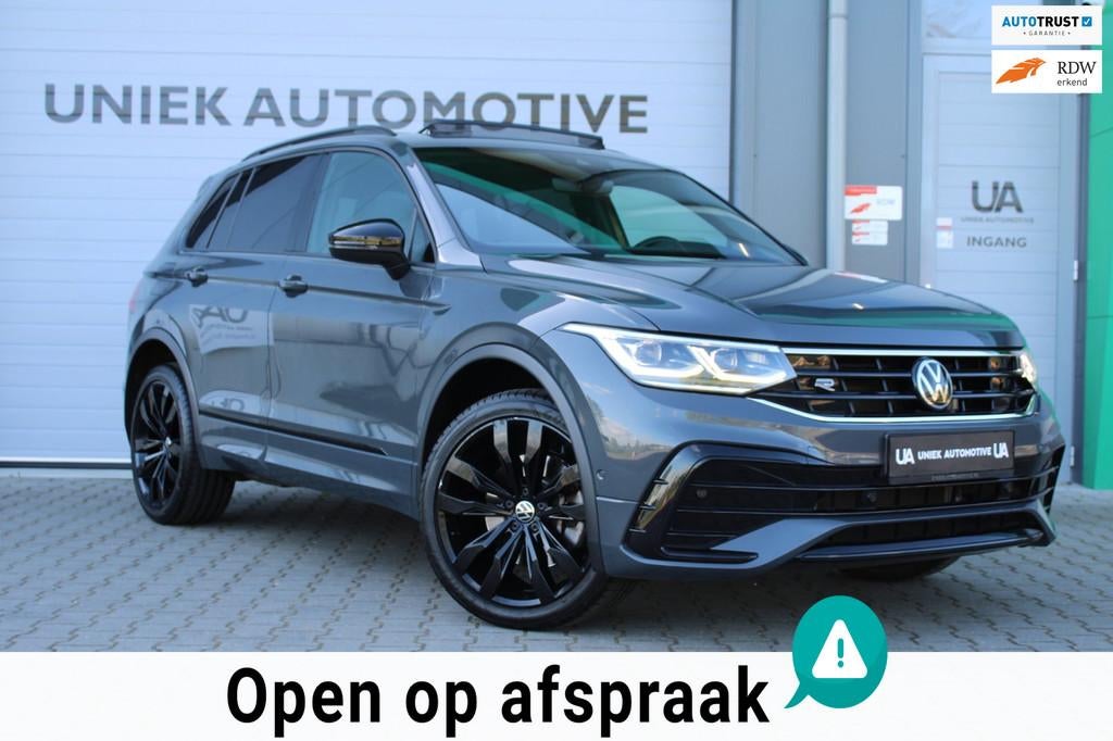 Volkswagen Tiguan 1.4 TSI eHybrid 245PK | R LINE | BLACK STY, Auto's, Volkswagen, 1716 kg, Gebruikt, Zwart, 4 cilinders
