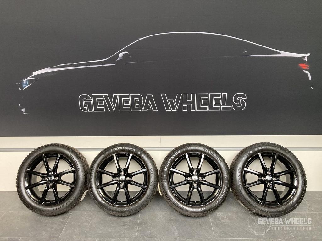 17” Kia Stonic sport velgen + winterbanden 4x100 205/55/17, Gebruikt, -, -, Banden en Velgen
