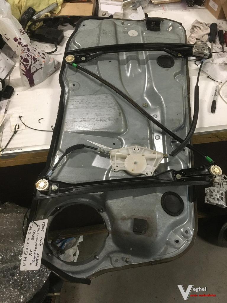 Vw Golf 4 5drs 2001 Elektr. Raammechanisme met motor Rechtsv, Gebruikt, -, -, Ophalen of Verzenden