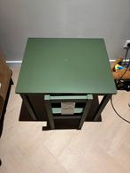 Gratis af te halen: Stoel en speeltafel (opknapper), Ophalen, Gebruikt