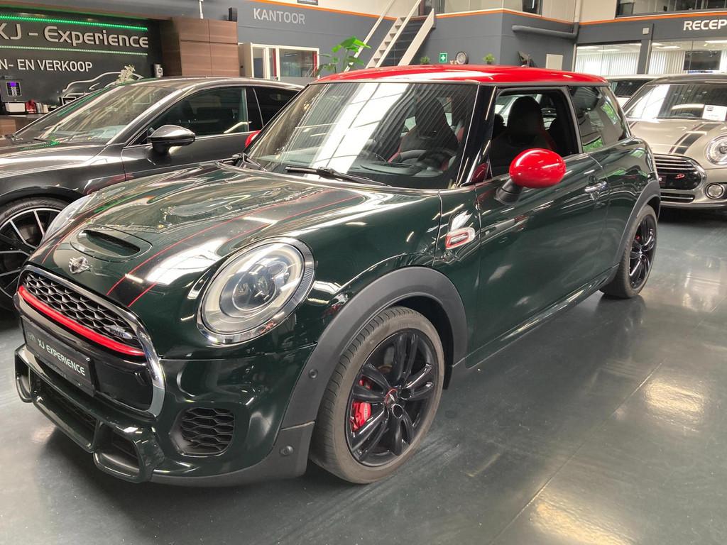 Mini Mini 2.0 John Cooper Works 232PK AUT LED+SPORTSTOELEN+H, 1998 cc, 1195 kg, Gebruikt, 4 cilinders