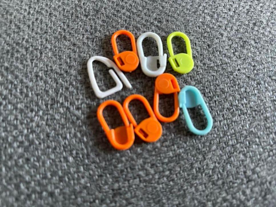 Brei steken markeerders 8 stuks, leuke kleurtjes, Ophalen of Verzenden, Nieuw, Breien of Haken, Overige typen