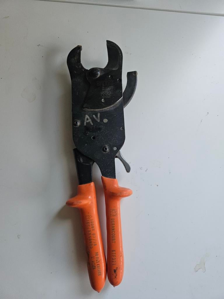 Baudat K32 Kabelknipper - Professionele Kabeltang, Ophalen of Verzenden