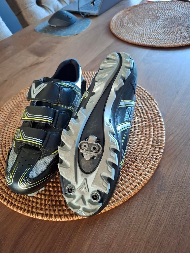 Northwave fietsschoenen, Ophalen