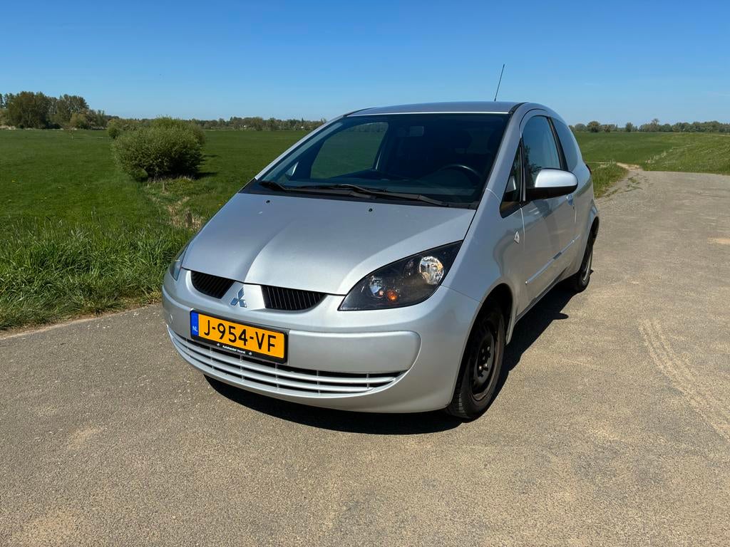 Mitsubishi Colt 1.3 Mivec CZ3 2009 Grijs, Auto's, Mitsubishi, Voorwielaandrijving, Stof, Colt, Handgeschakeld
