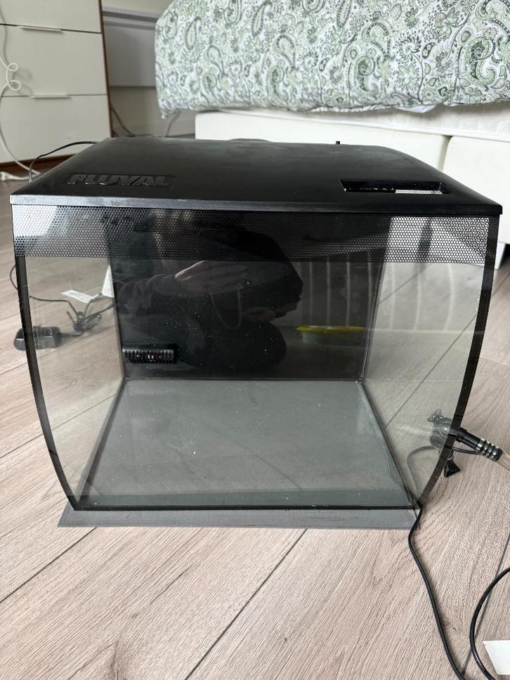 Fluval aquarium, Dieren en Toebehoren, Vissen | Aquaria en Toebehoren, Zo goed als nieuw, Leeg aquarium, Ophalen of Verzenden