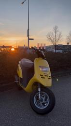 Typhoon 125cc ( Weinig kilometers ), Ophalen, Zo goed als nieuw, Tweetakt, Piaggio