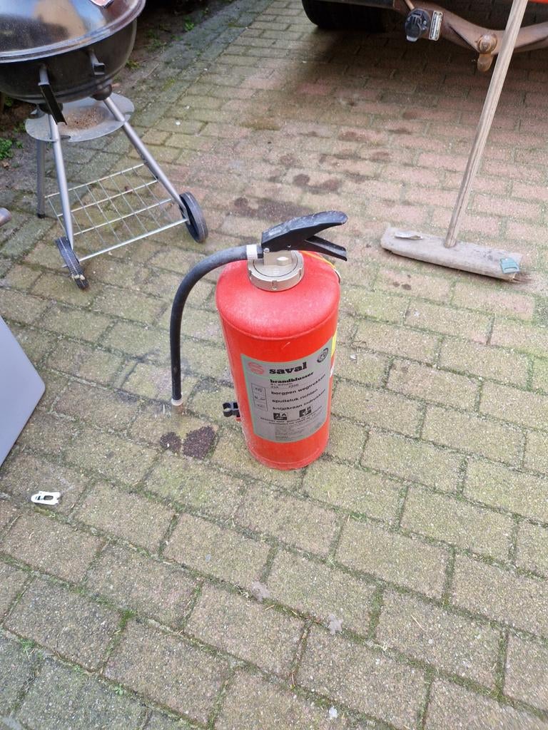 Lege Saval brandblusser - decoratie/onderdelen, Huis en Inrichting, Brandblussers en Brandkasten, Gebruikt, Brandblusser, Ophalen