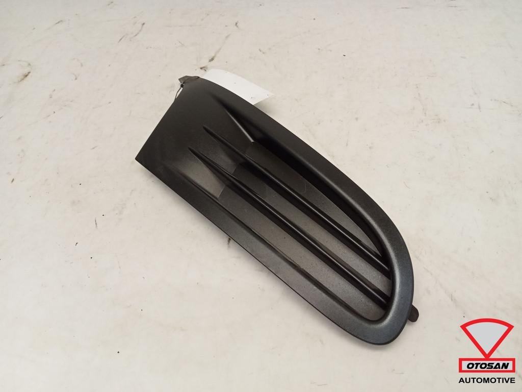 VW Golf 6 Voorbumper Rooster Rechts 5K0853666A