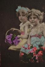 frankrijk 1914 twee meisjes  met rozen mand seringen, Ophalen of Verzenden, Voor 1920, Gelopen, Sterren en Beroemdheden