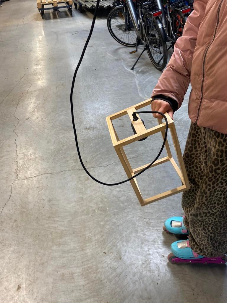 Mooie lamp te koop, Ophalen, Nieuw, 75 cm of meer