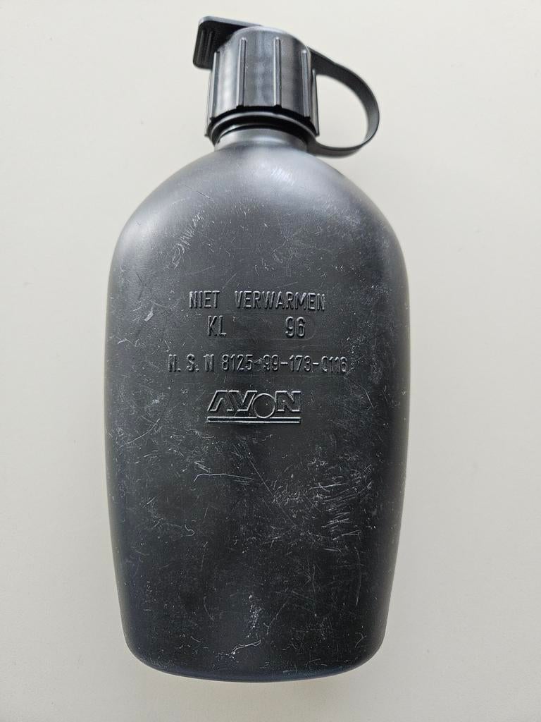 KL Avon gasmasker veldfles, Verzamelen, Ophalen of Verzenden, Landmacht, Nederland, Overige typen