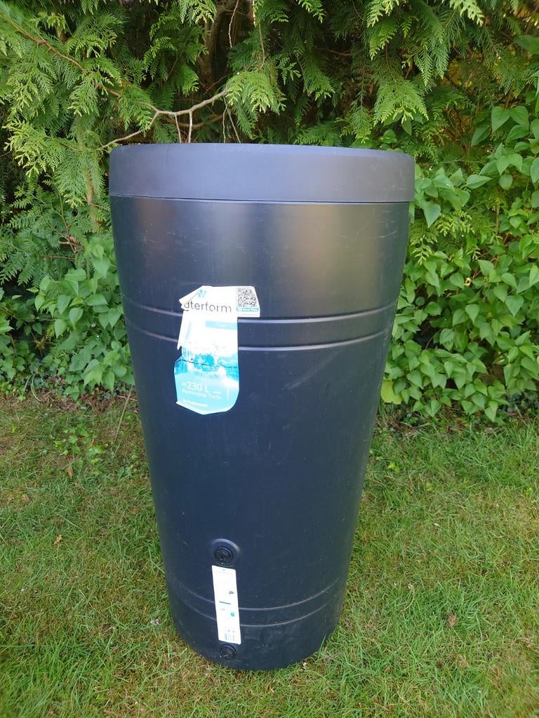 kunststof regenton van 240 liter met ondervoet » GTC BV