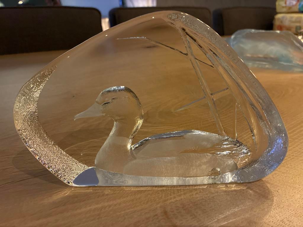 Mats Jonasson Malarduck kristallen beeldje, Antiek en Kunst, Ophalen of Verzenden