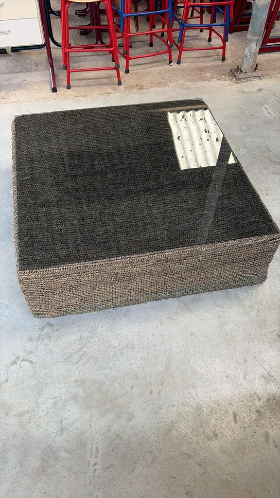 Vierkante Salontafel 100x100 cm, Hoogte 33 cm, Ophalen, Overige materialen, Gebruikt, 100 tot 150 cm